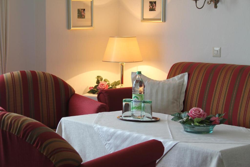 Hotel Steffl Garni Inkl Chiemgau Karte Руполдинг Екстериор снимка