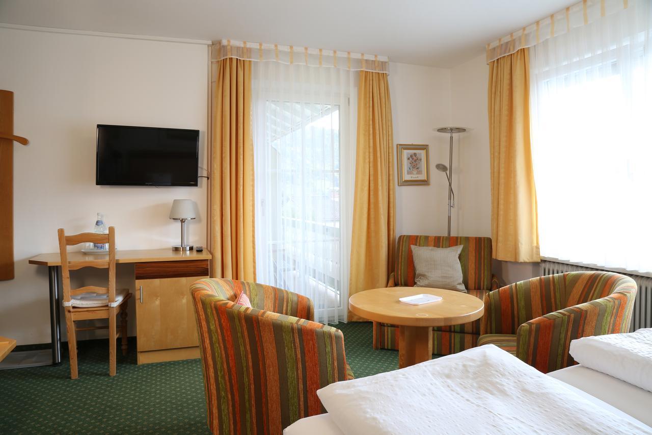 Hotel Steffl Garni Inkl Chiemgau Karte Руполдинг Екстериор снимка