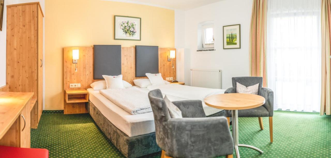 Hotel Steffl Garni Inkl Chiemgau Karte Руполдинг Екстериор снимка